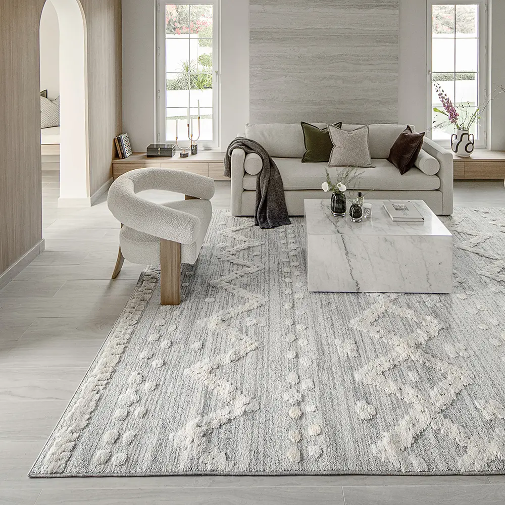 Zahra Snow - Image 3